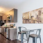 Viagem Fashionable Studio In Vibrant Area