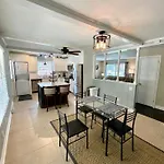 Modern House W/ Easy Access To Upt & Se Charlotte