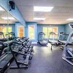 Designed 2Br With Gym And Balcony