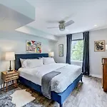 The Home Collection Clt: 510 Queens - 6 Units