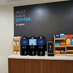 Holiday Inn Express Arrowood By Ihg