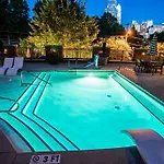 Uptown, Pool, Wine, Restaurants, Bofa Stadium_307