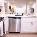 Spacious And Serene 1Bedroom Apt