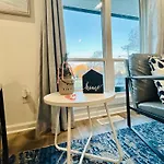 Modern Home Near Uptown Clt, Airport And More