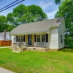 Adorable Charlotte Vacation Rental In Noda!