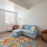 Regal Living