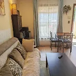 Walkable Uptown Area, King Suite, Quiet And Private