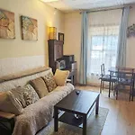 Walkable Uptown Area, King Suite, Quiet And Private