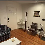 Plaid Pad - Stylish Retreat 12 Min To Airport & Downtown