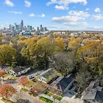 Charlotte Retreat: Luxury 4Br Heaven