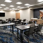 Fairfield Inn & Suites By Marriott Charlotte University Research Park