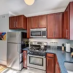 Chic Comfortable 2Br With Porch Near Dilworth