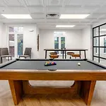 The Tar Heel - Stylish 4Br With City Views - Free Parking - Gym