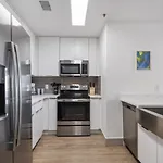 Bright Uptown Bliss - Free Parking, Walkable, Views