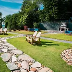 Lakefront Property Studio With Private Porch #39 At Long Cove Resort