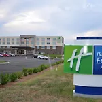 Holiday Inn Express & Suites - Charlotte Ne - University Area By Ihg
