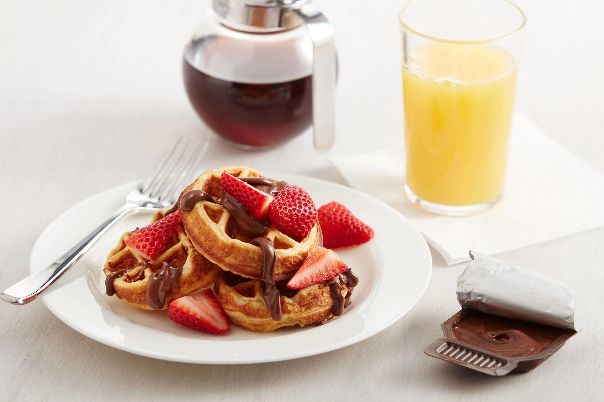 By Marriott Steele Creek 3* Charlotte