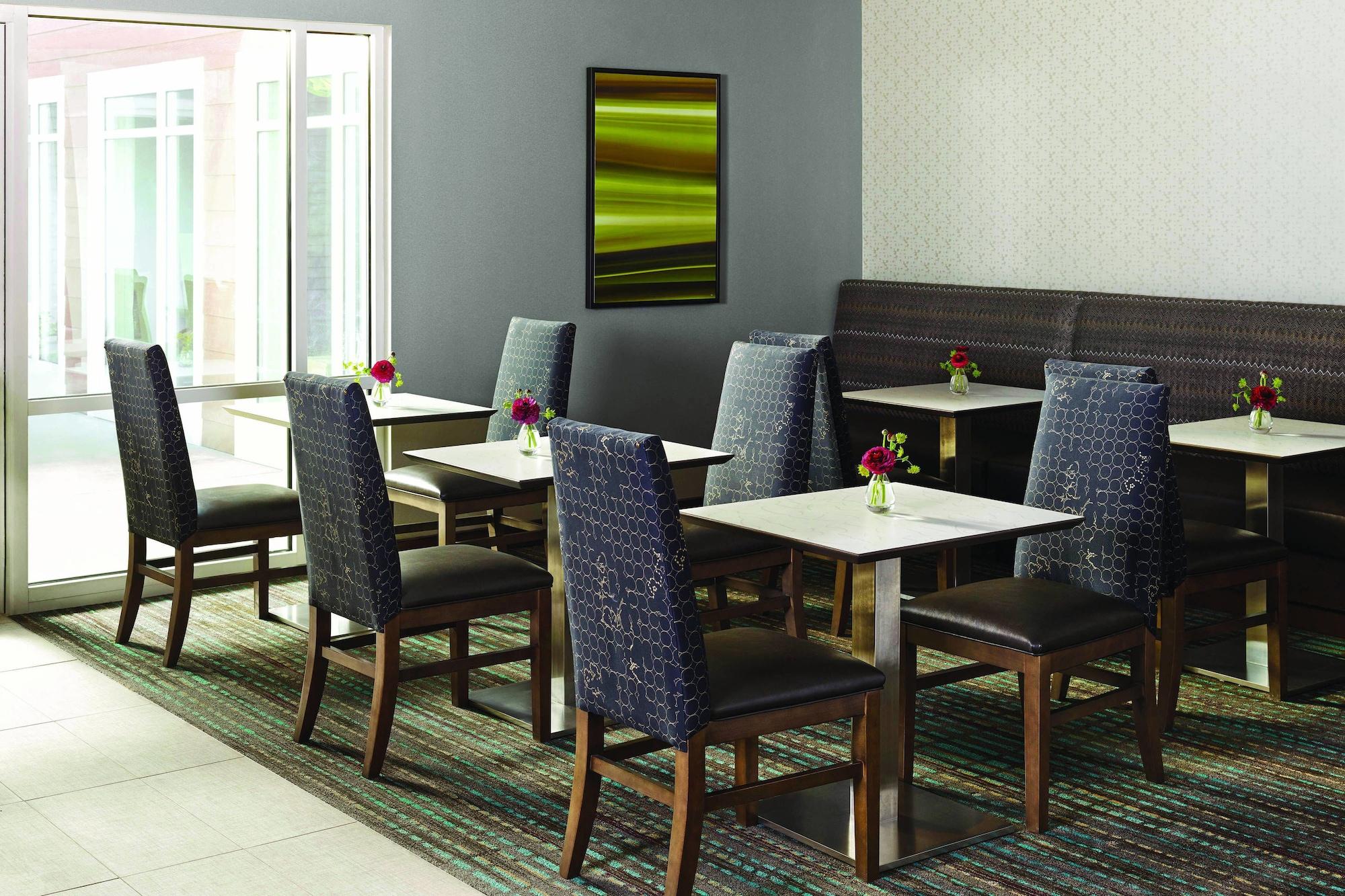 By Marriott Steele Creek 3* Charlotte