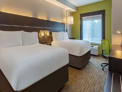 Express Arrowood By Ihg 2*