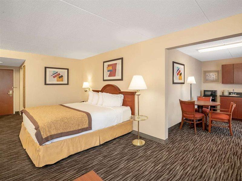 Wingate By Wyndham Airport 3* Charlotte