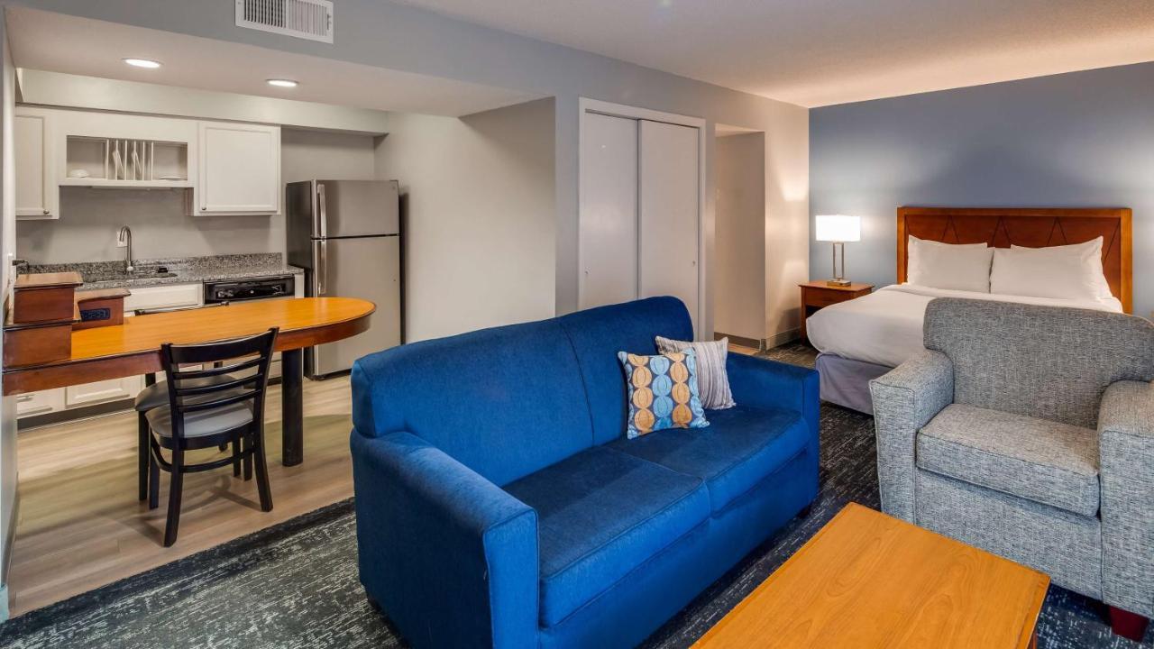 Surestay By Western Executive Park Charlotte