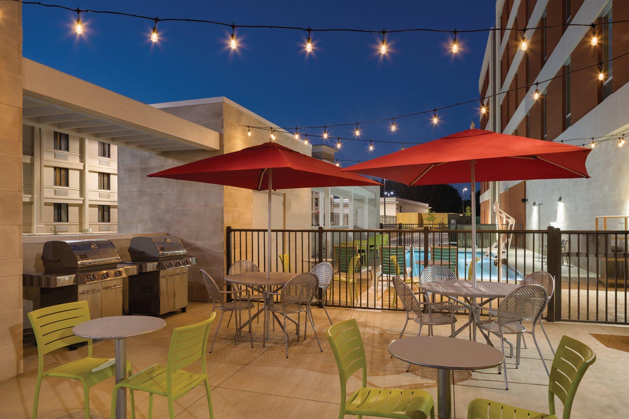 Hotel Home2 By Hilton Airport 3*