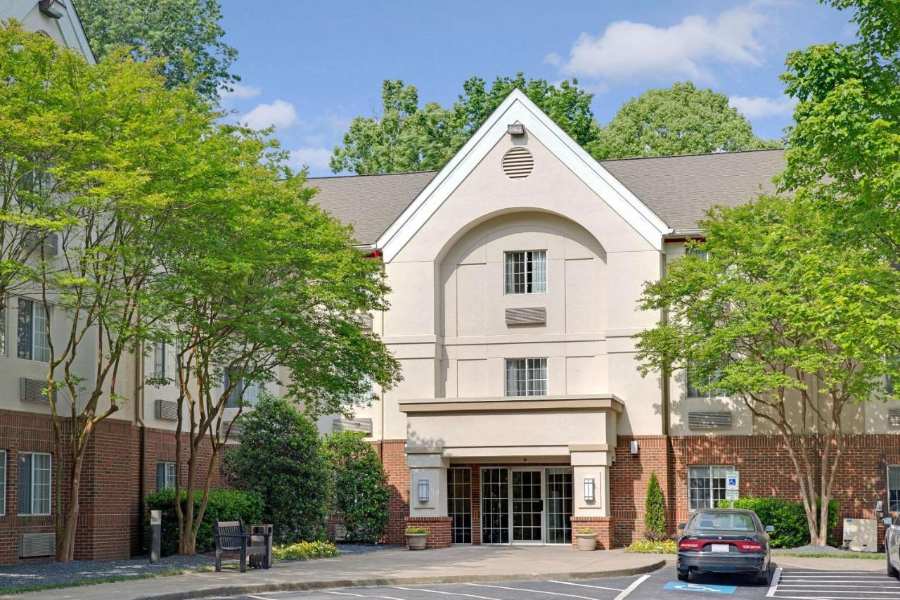 Hotel Mainstay - Executive Park Charlotte