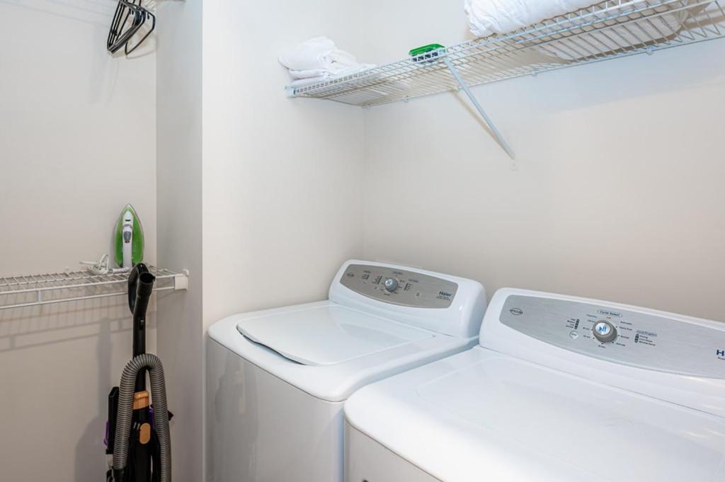 Viagem Studio In Top Location With Parking Charlotte
