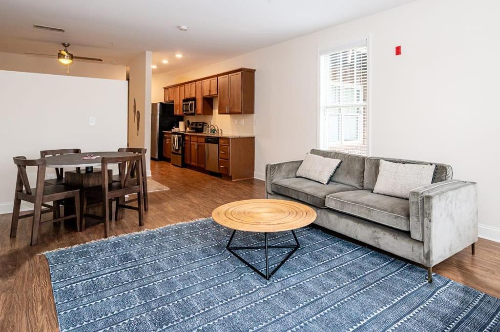 Viagem Studio In Top Location With Parking *