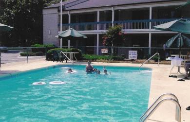 Brookwood Hotel Charlotte