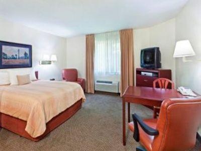 Hotel Mainstay - Executive Park Charlotte
