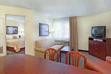 Mainstay - Executive Park Hotel Charlotte