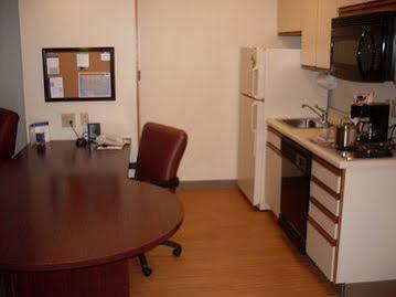 Mainstay - Executive Park Charlotte