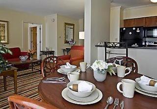 Uptown Hotel