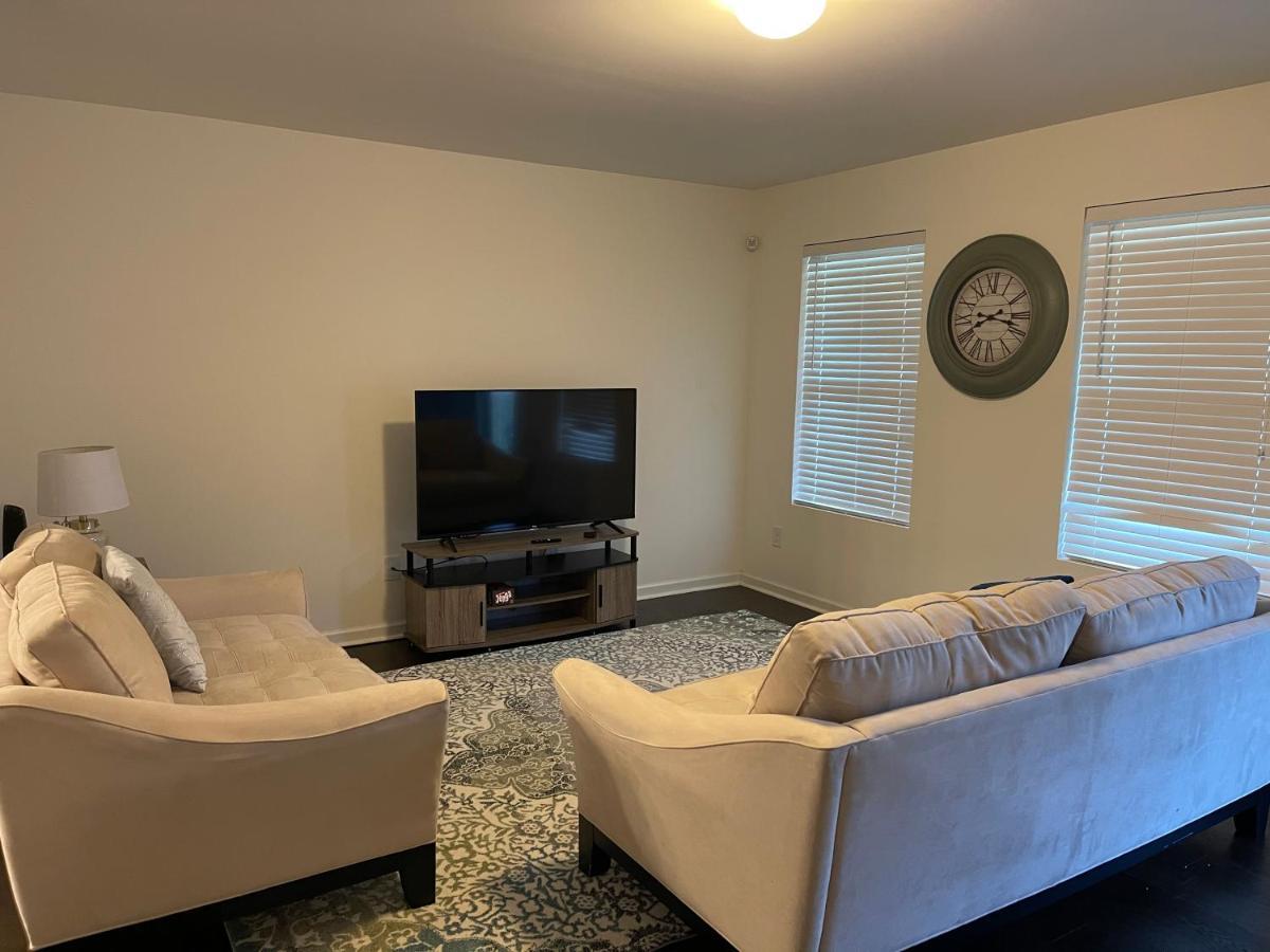 Oasis - Entire 10 Minutes From Uptown Charlotte, Nc Holiday home *