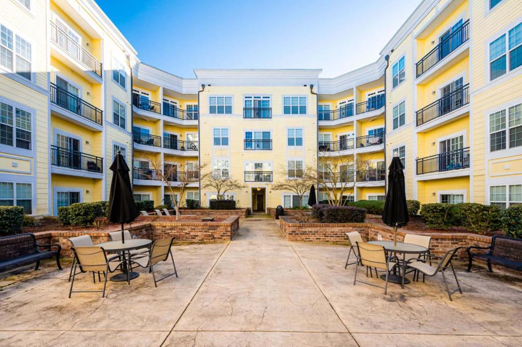 Apartment Viagem Airy 1br With Balcony Gym And Parking Charlotte