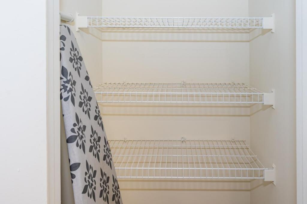 Apartment Viagem Airy 1br With Balcony Gym And Parking