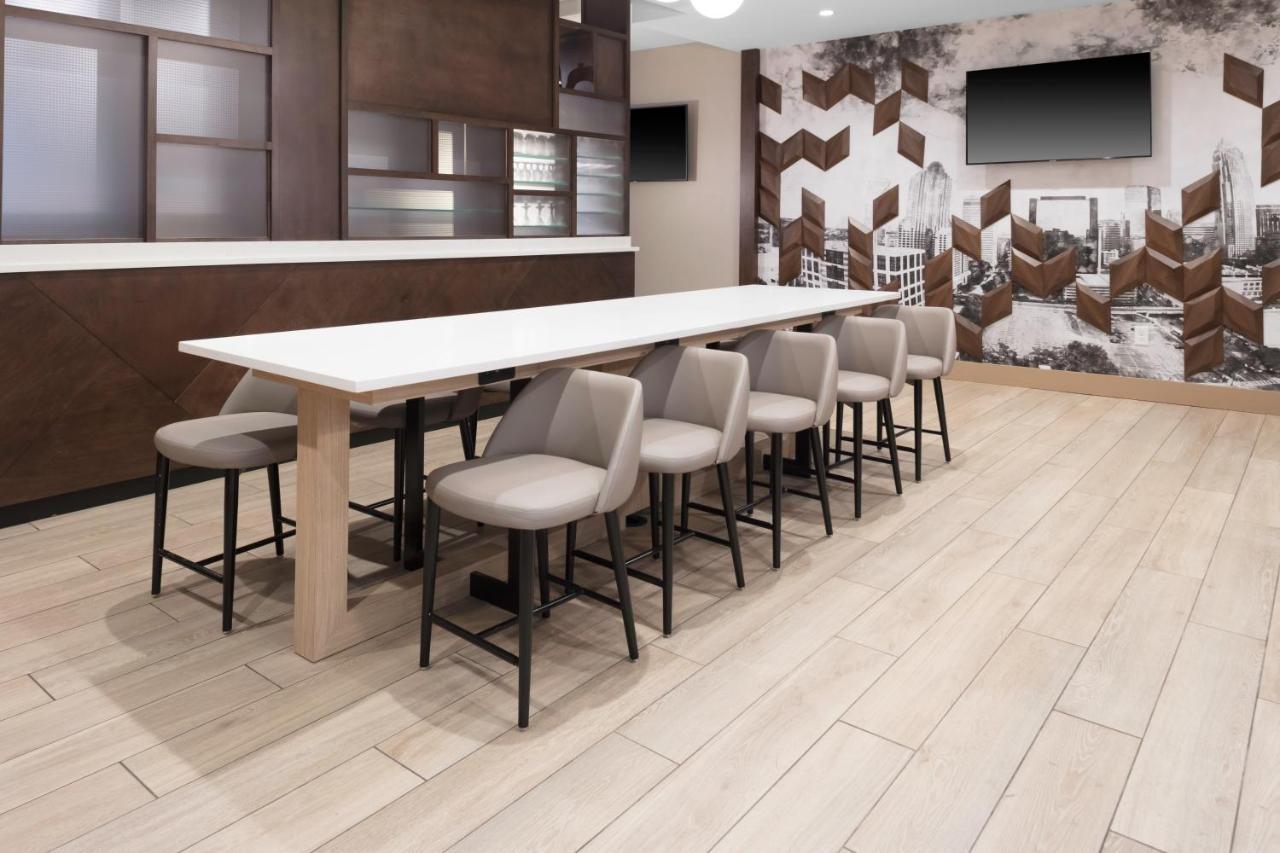 Hyatt Place Hotel