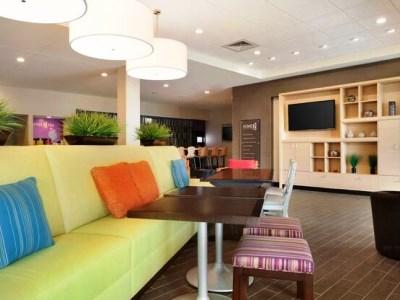 Home2 By Hilton Airport 3*