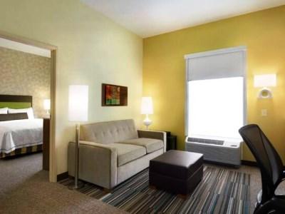 Home2 By Hilton Airport Hotel 3*