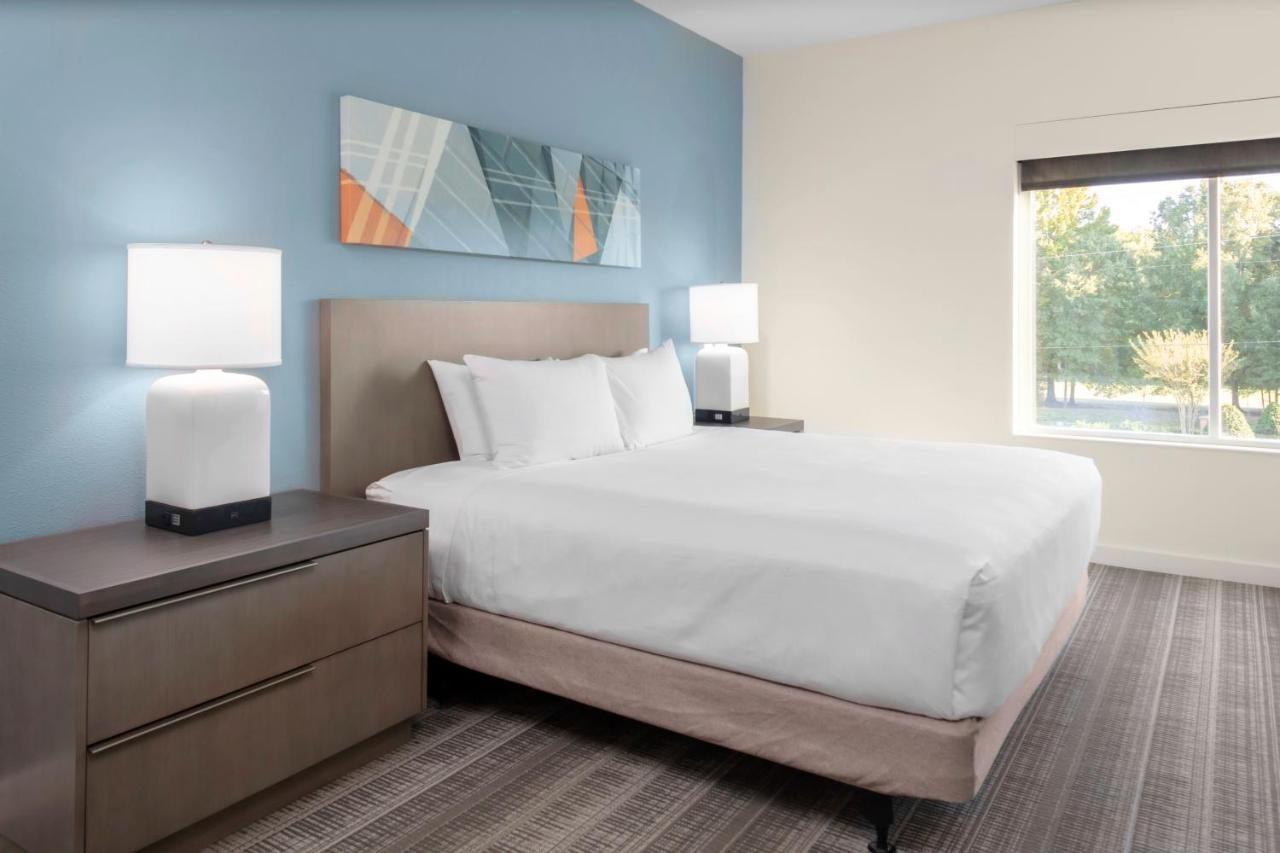 Hyatt House Rea Farms Hotel 3*