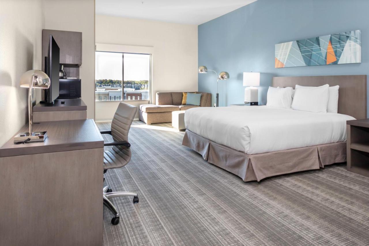 Hotel Hyatt House Rea Farms 3*