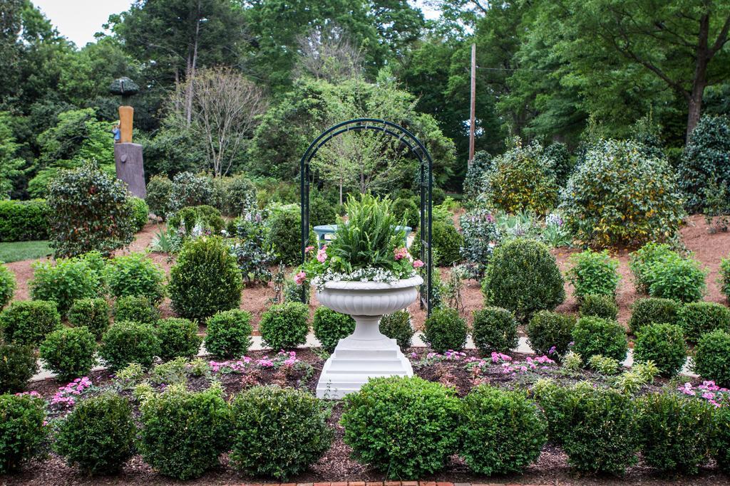 Bed & Breakfast The Duke Mansion Charlotte