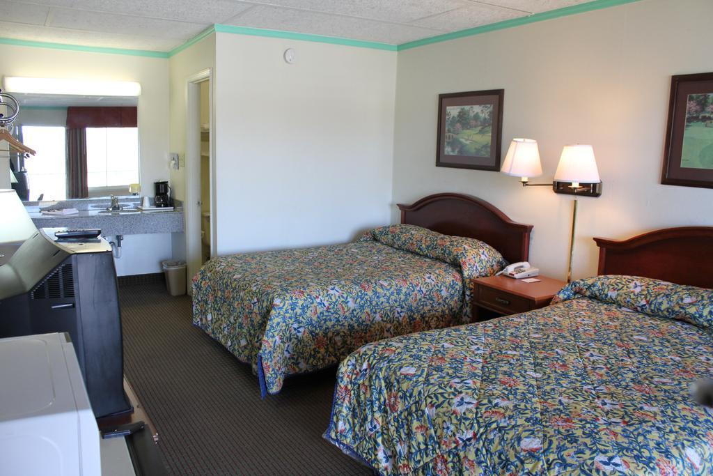 Lodge Econo Airport Area Charlotte