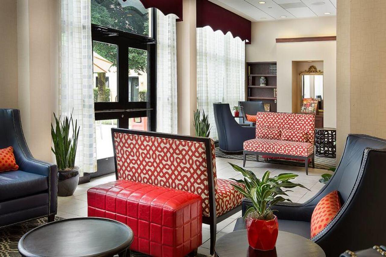 Doubletree By Hilton Airport Hotel