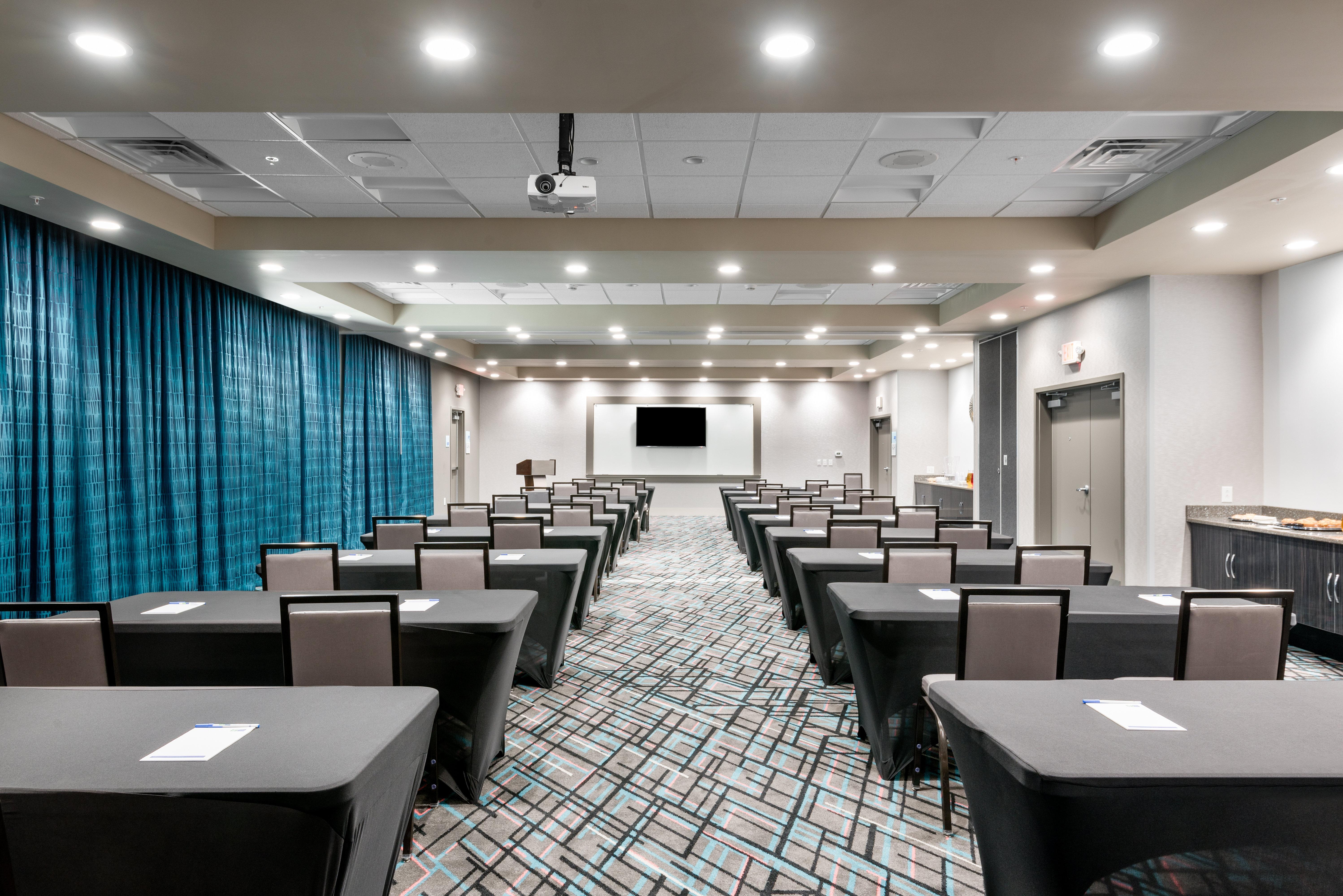 Express & - Airport By Ihg 3* Charlotte