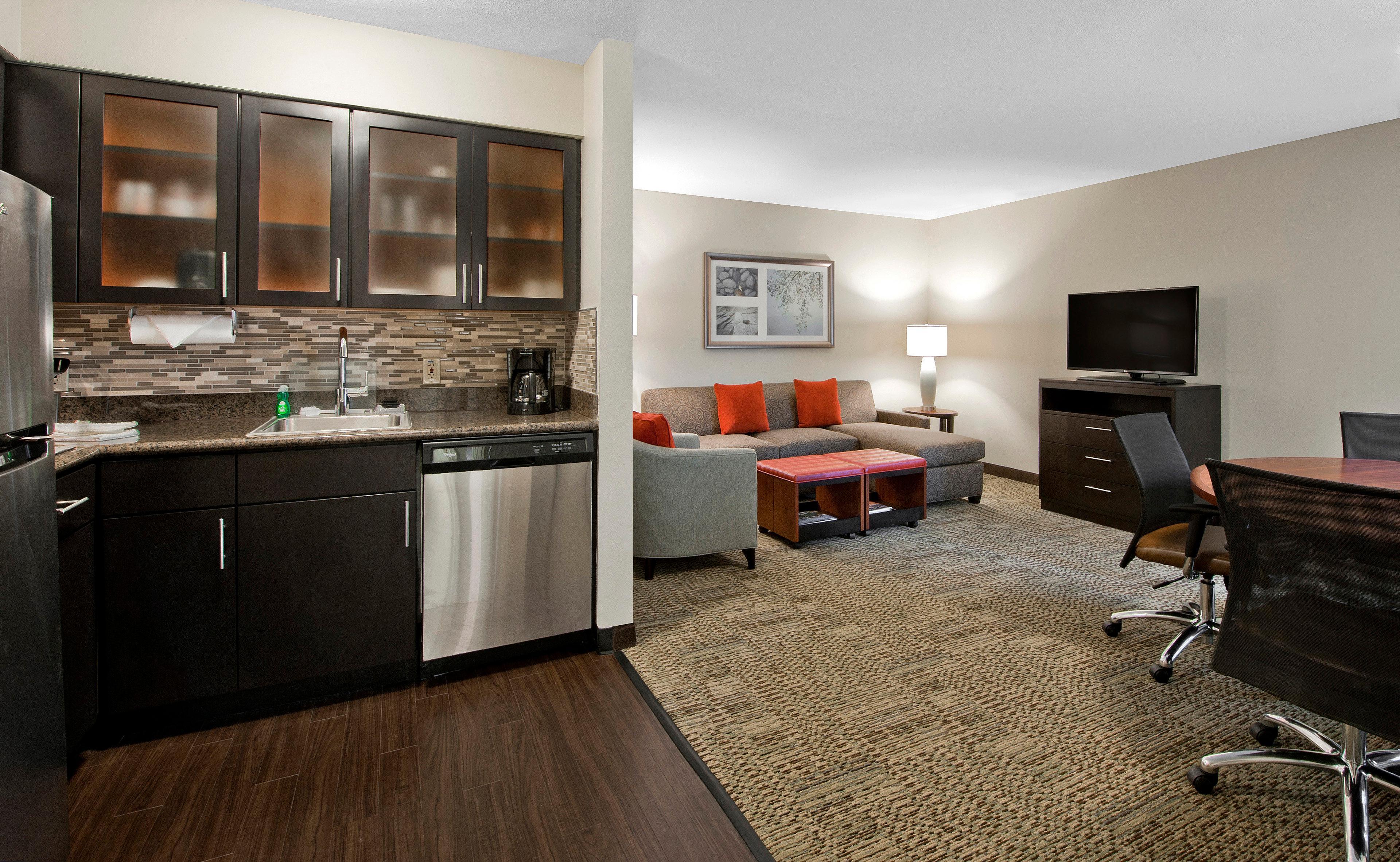 Staybridge - Ballantyne By Ihg Hotel 3*