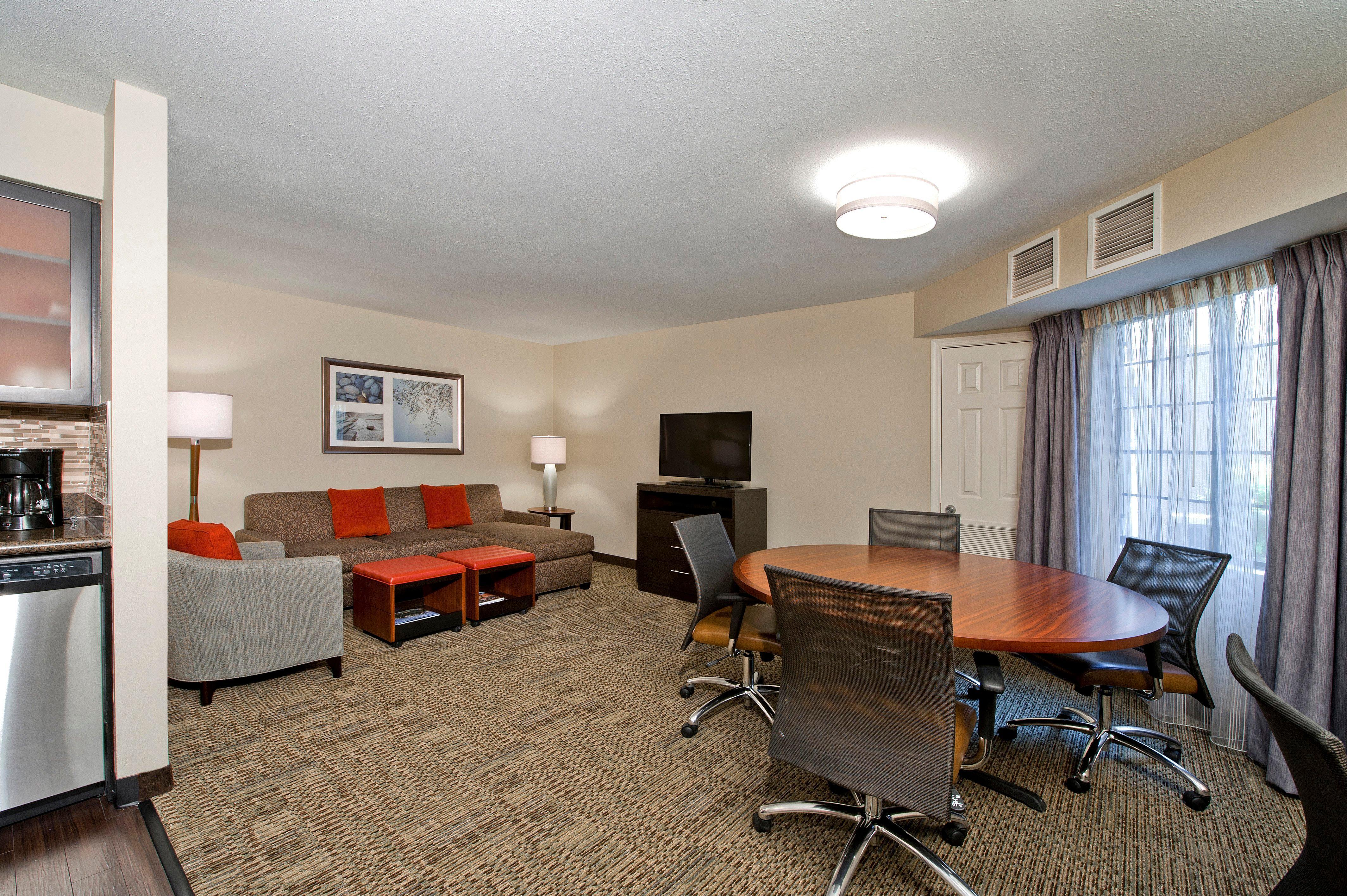 Staybridge - Ballantyne By Ihg