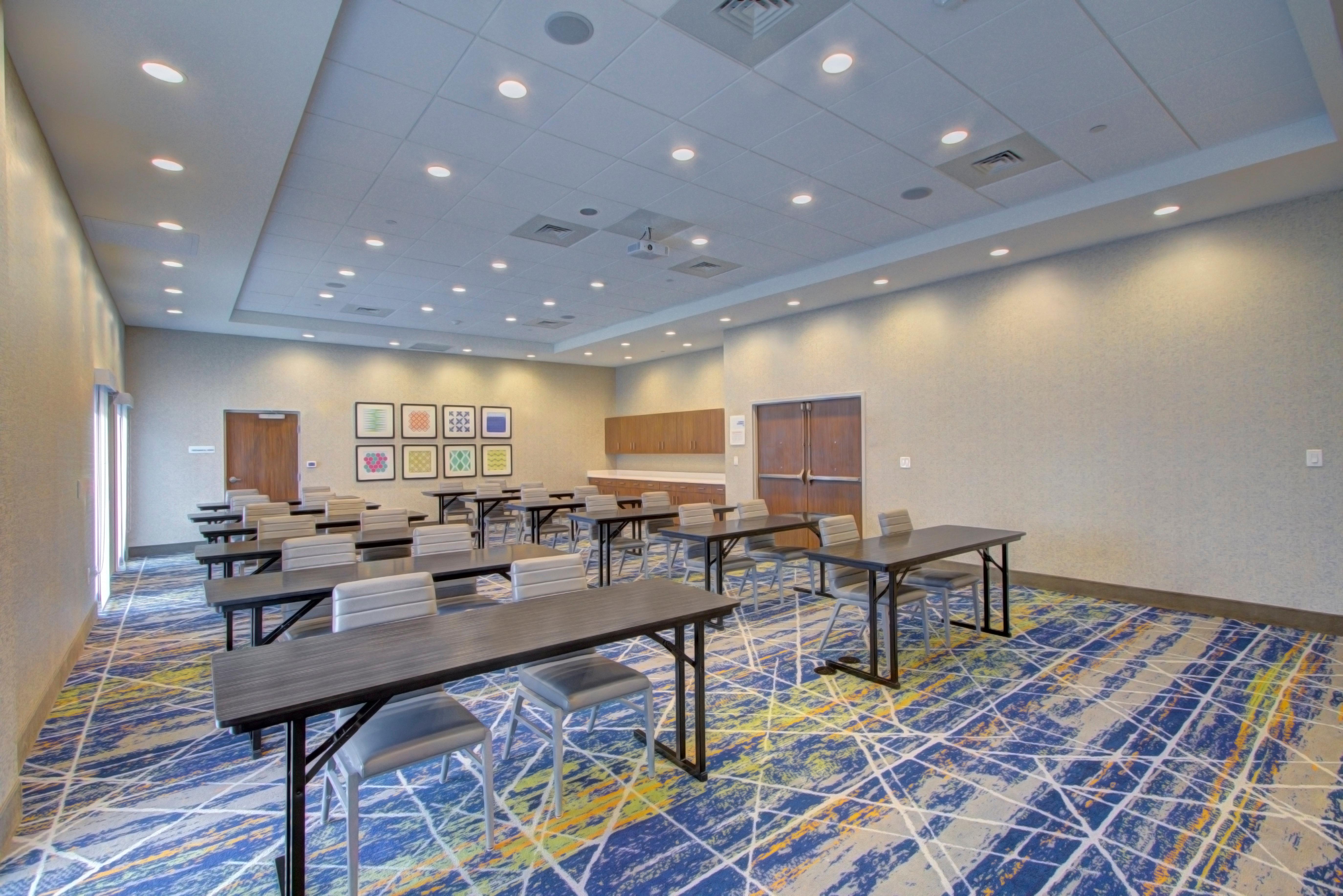 Hotel Express & Southwest By Ihg