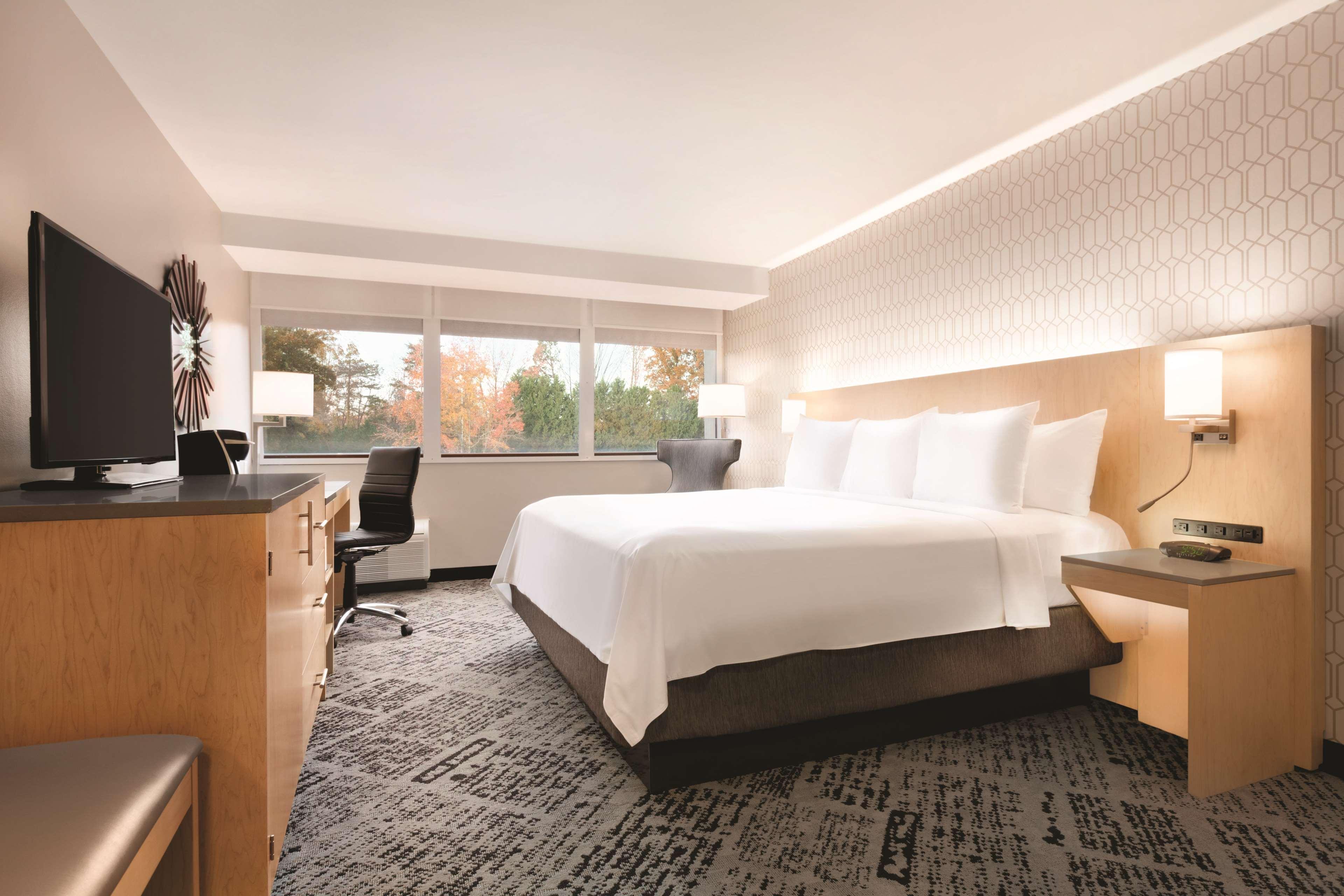Radisson Airport 3* Charlotte
